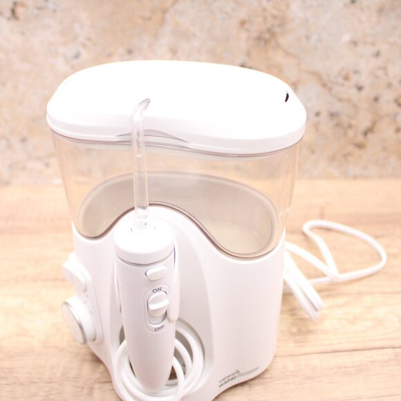 Waterpik Whitening WaterFlosser In-Handle Whitening Infuser + Accessories - Picture 6 of 10